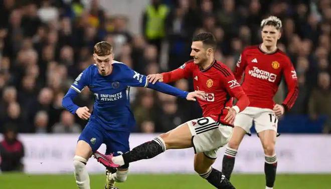 德信体育-热刺逆转战胜切尔西，英超前四之争愈发激烈