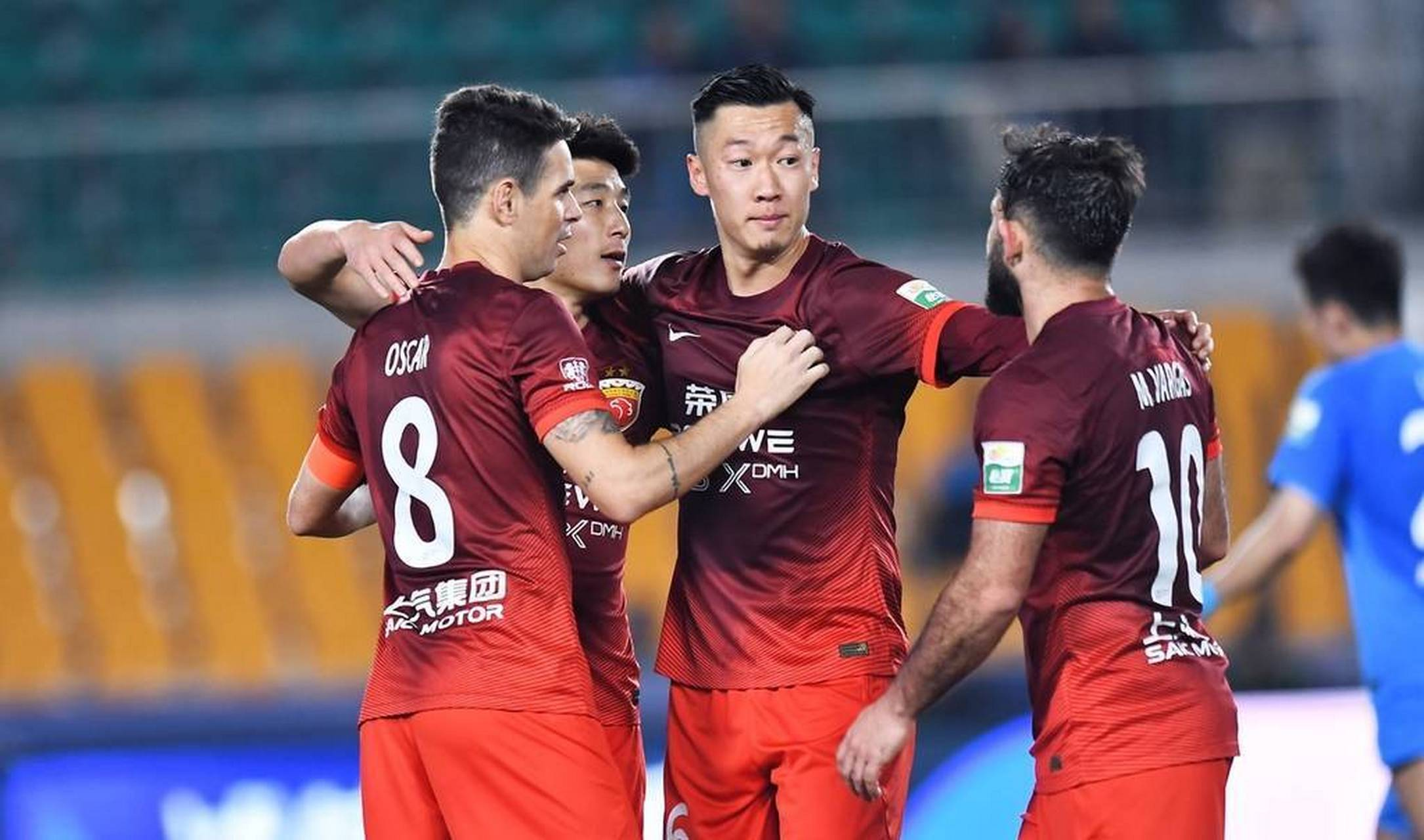 德信官网下载-上港客场击败重庆，全力冲击领头羊