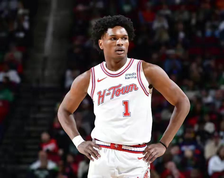 德信体育-鬼才教练执教火箭队，球队战绩逐渐改善