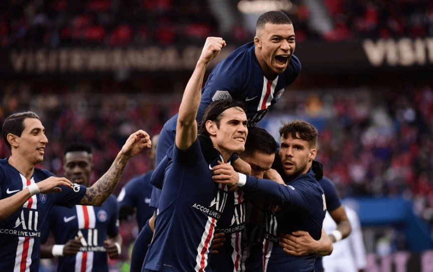 德信app-巴黎圣日耳曼4比0大胜雷恩