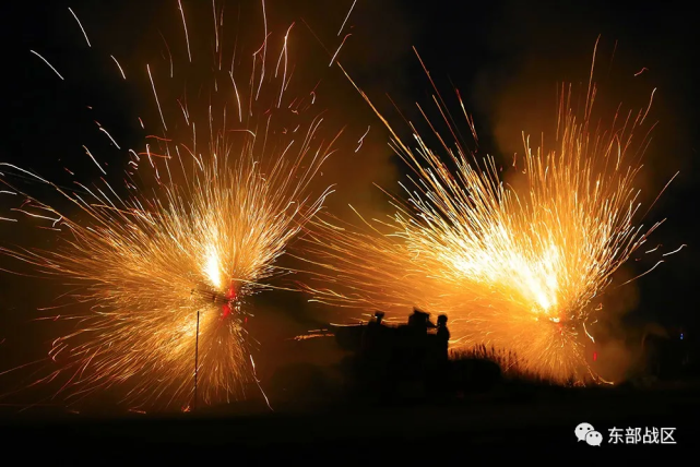 德信体育app下载-劲旅彼此争夺胜利，场面火爆