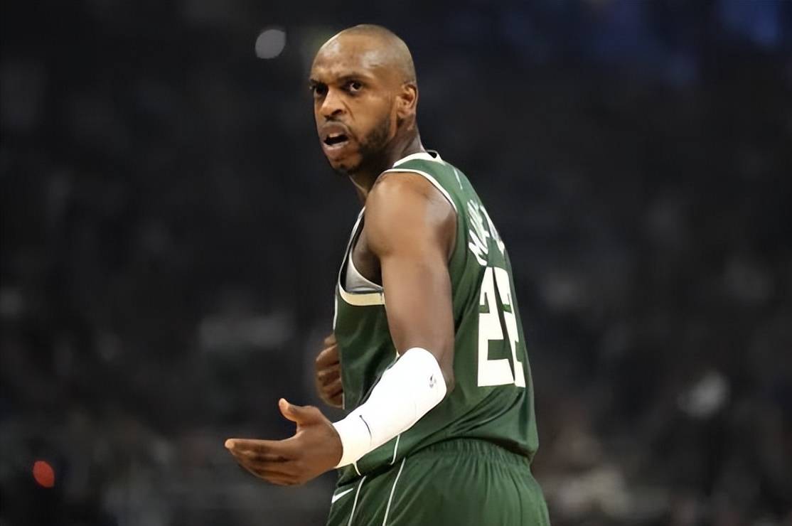 德信体育-退役球星计划重返赛场，备受期待