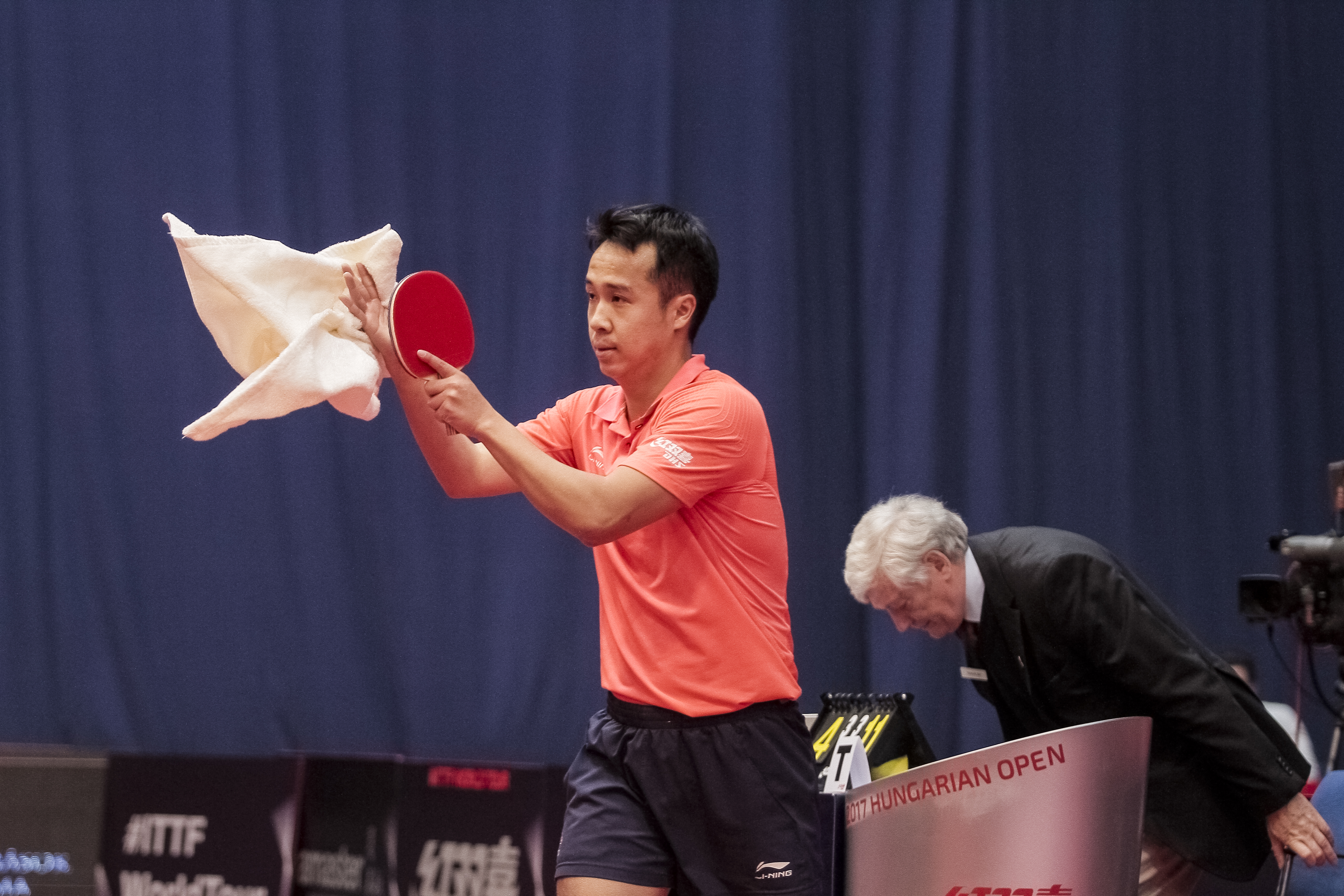 匈牙利队上演绝地逆转，击败对手