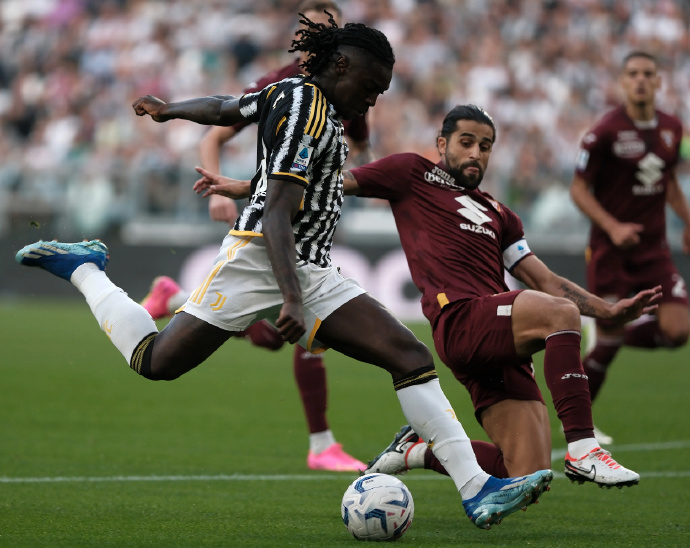 德信体育-摩纳哥客场险胜对手，继续领跑