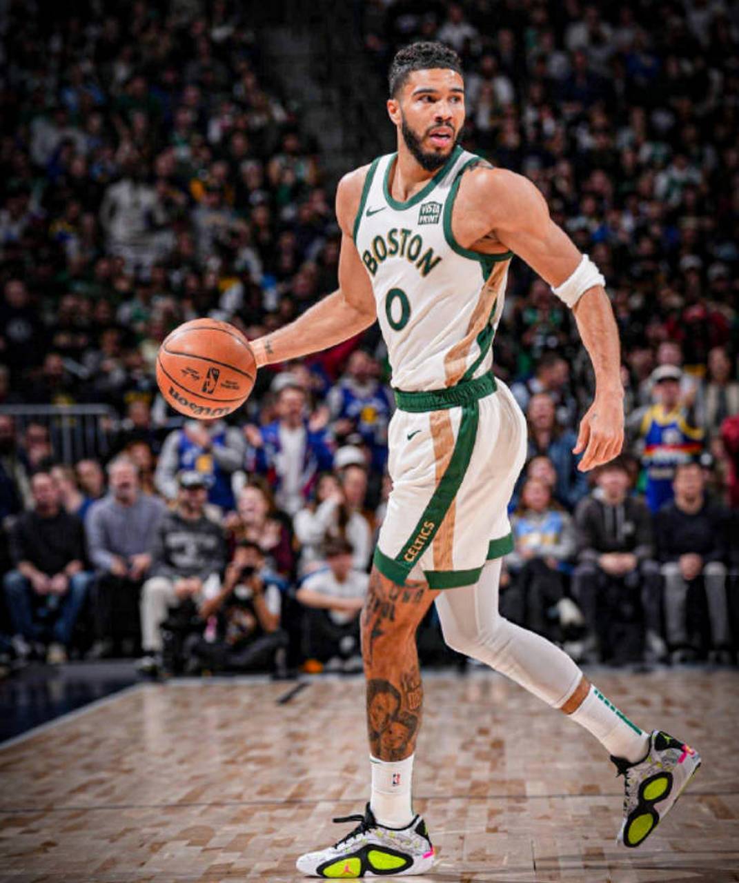 凯尔特人客场负于掘金,遭遇连败 凯尔特人客场负于掘金,遭遇连败