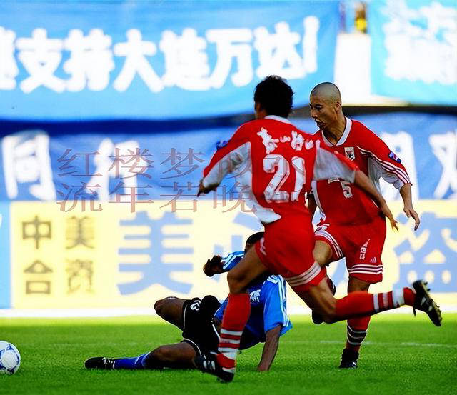 德信官网下载-山东泰山主场战平大连实德，表现平稳