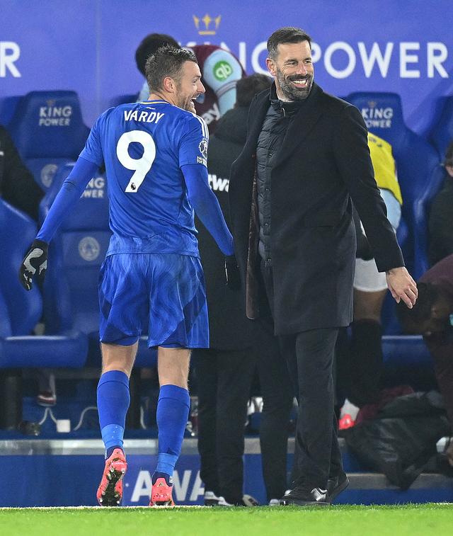 曼联客场不敌莱斯特城，遭遇联赛失利