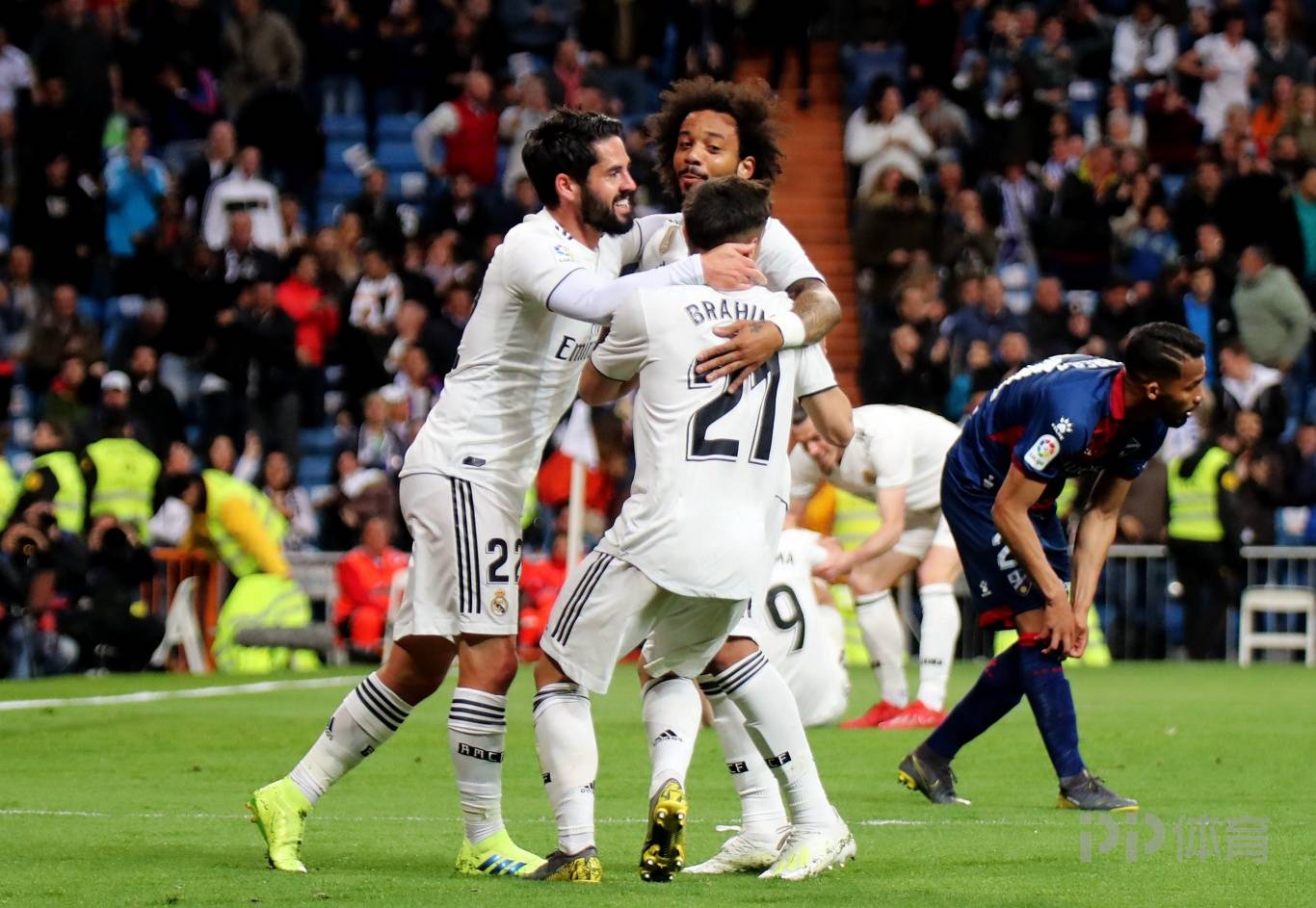 德信app-皇家马德里客场逆转战胜对手，保持西甲领先优势