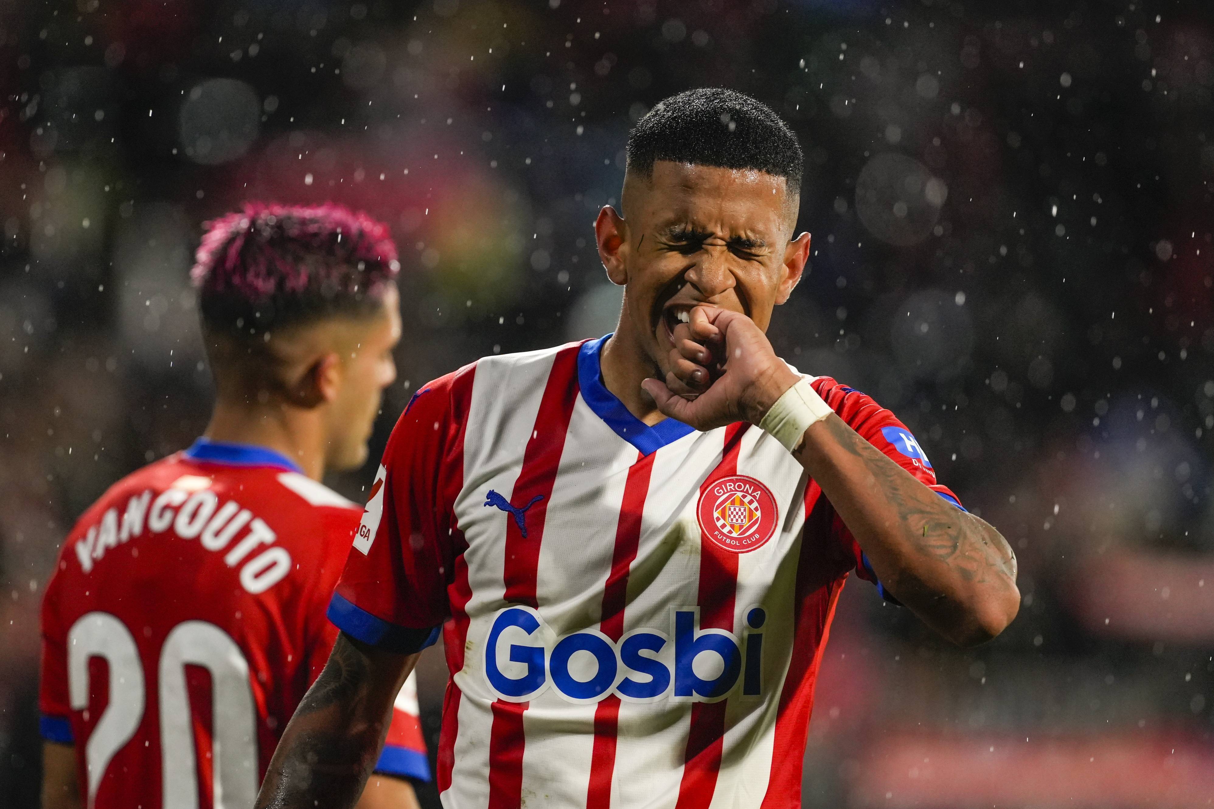 皇家社会主场大胜赫罗纳,升至积分榜前列! 皇家社会主场大胜赫罗纳,升至积分榜前列!