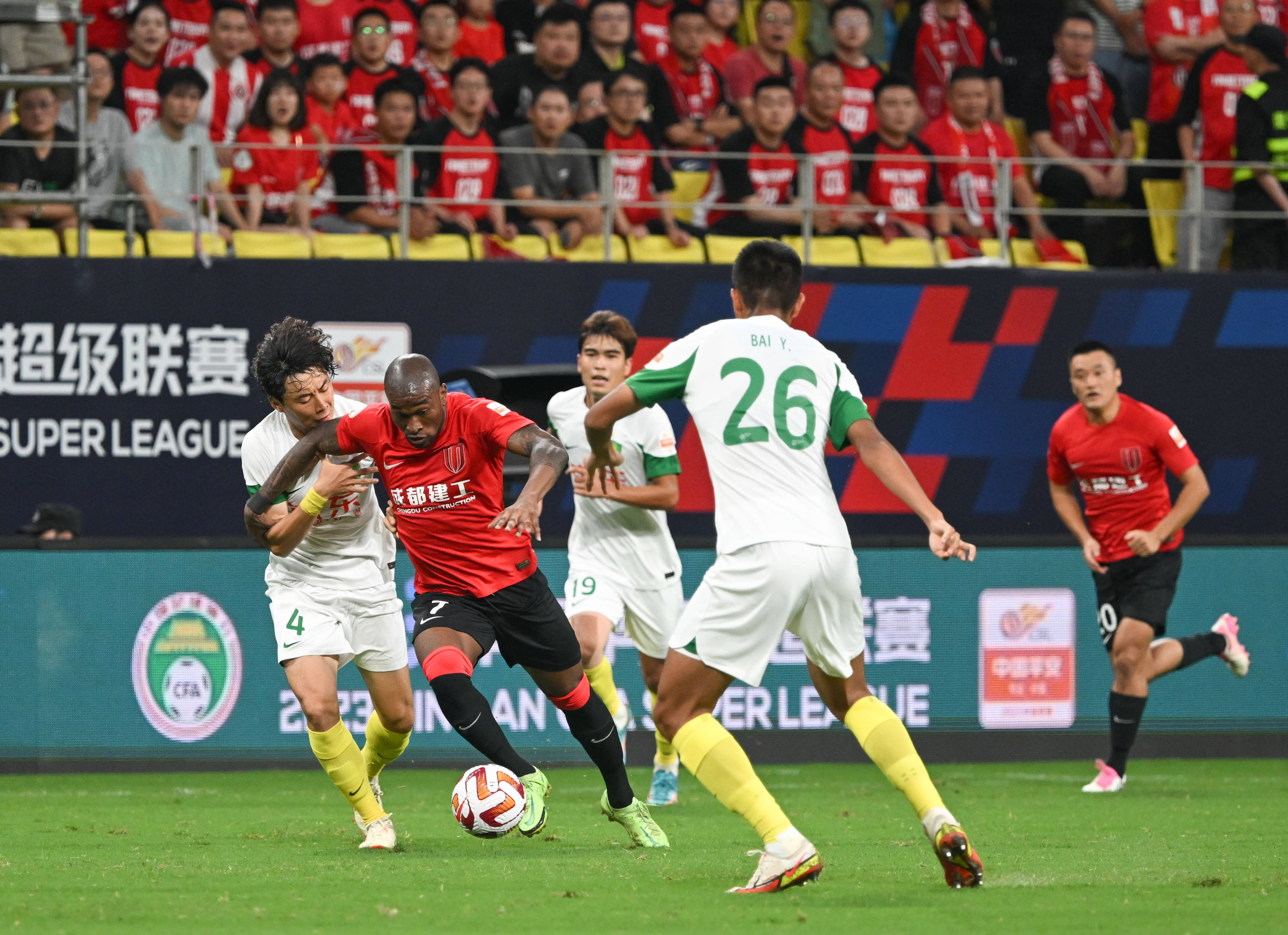 北京中赫国安客场大胜，积分榜突飞猛进