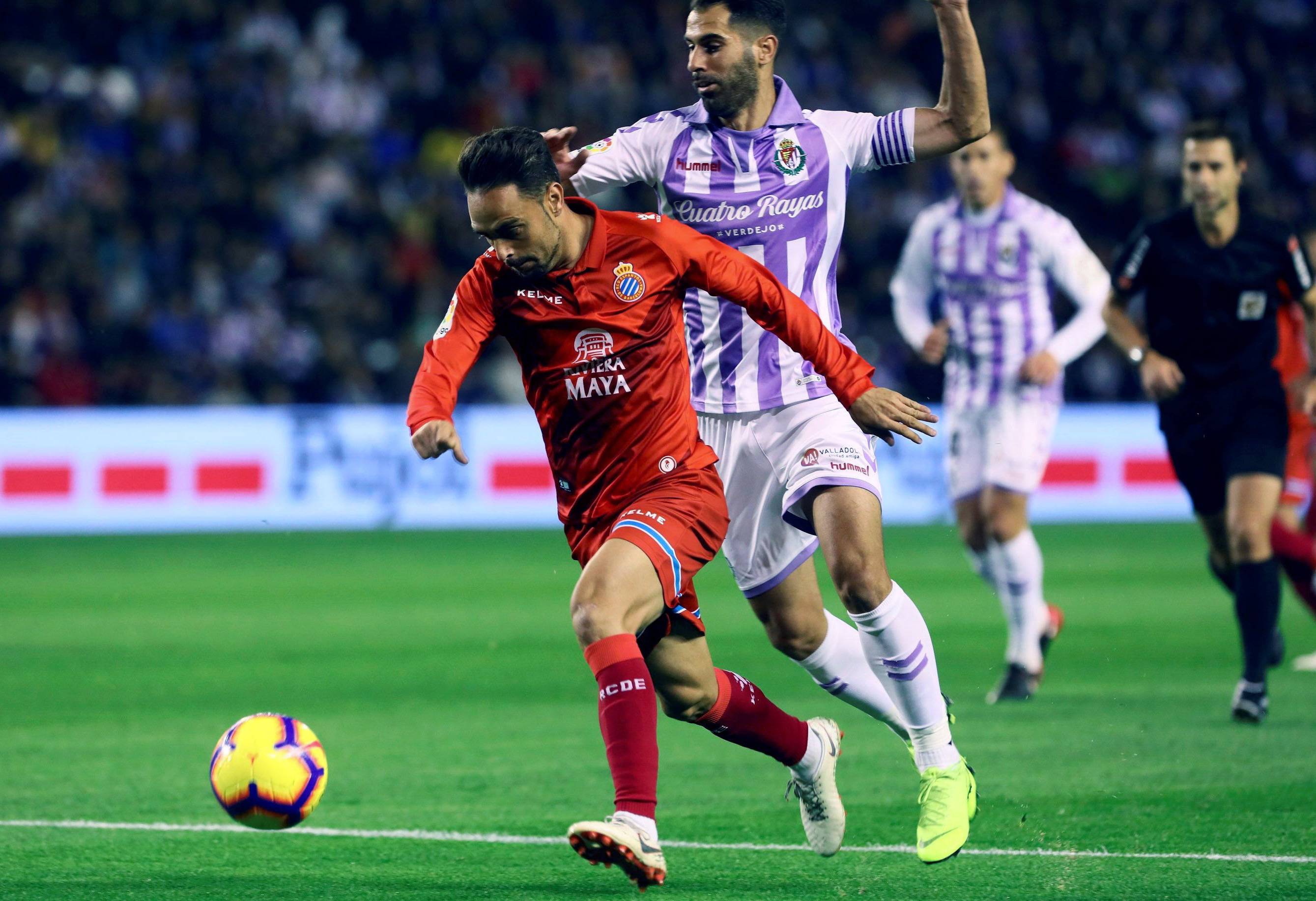 比利亚雷亚尔主场惨败,欧战希望受挫 比利亚雷亚尔主场惨败,欧战希望受挫