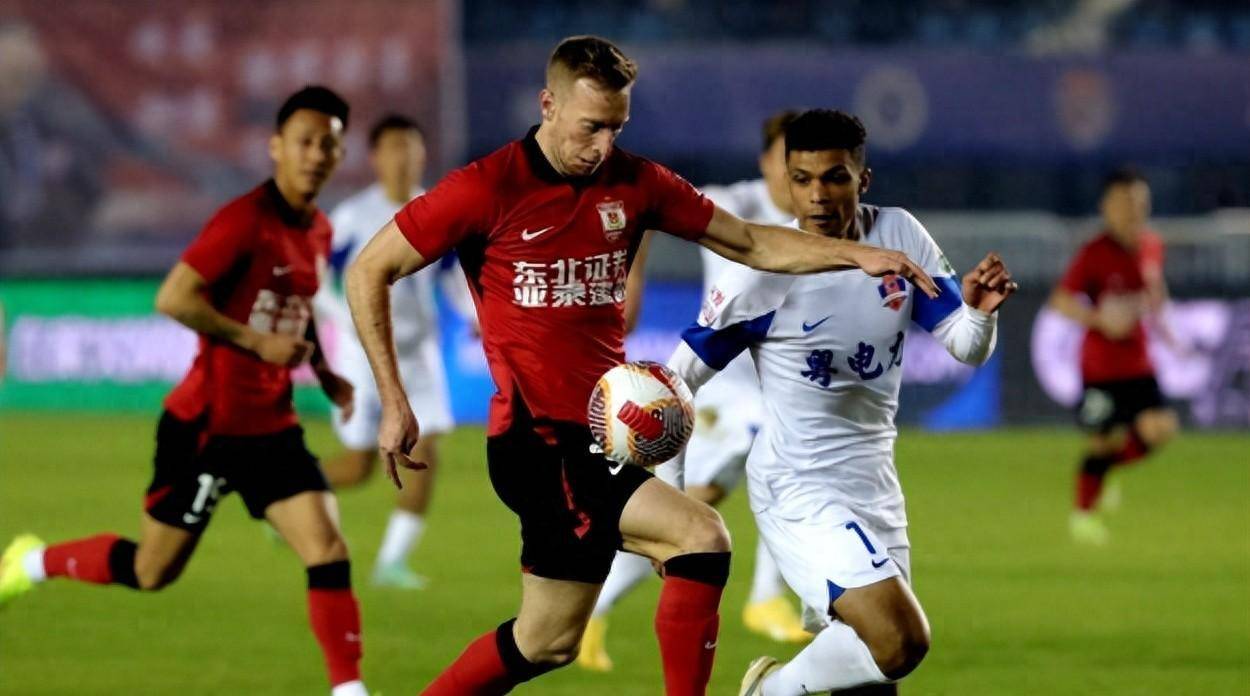 德信app下载-传闻球队新战术备战，备受球迷期待