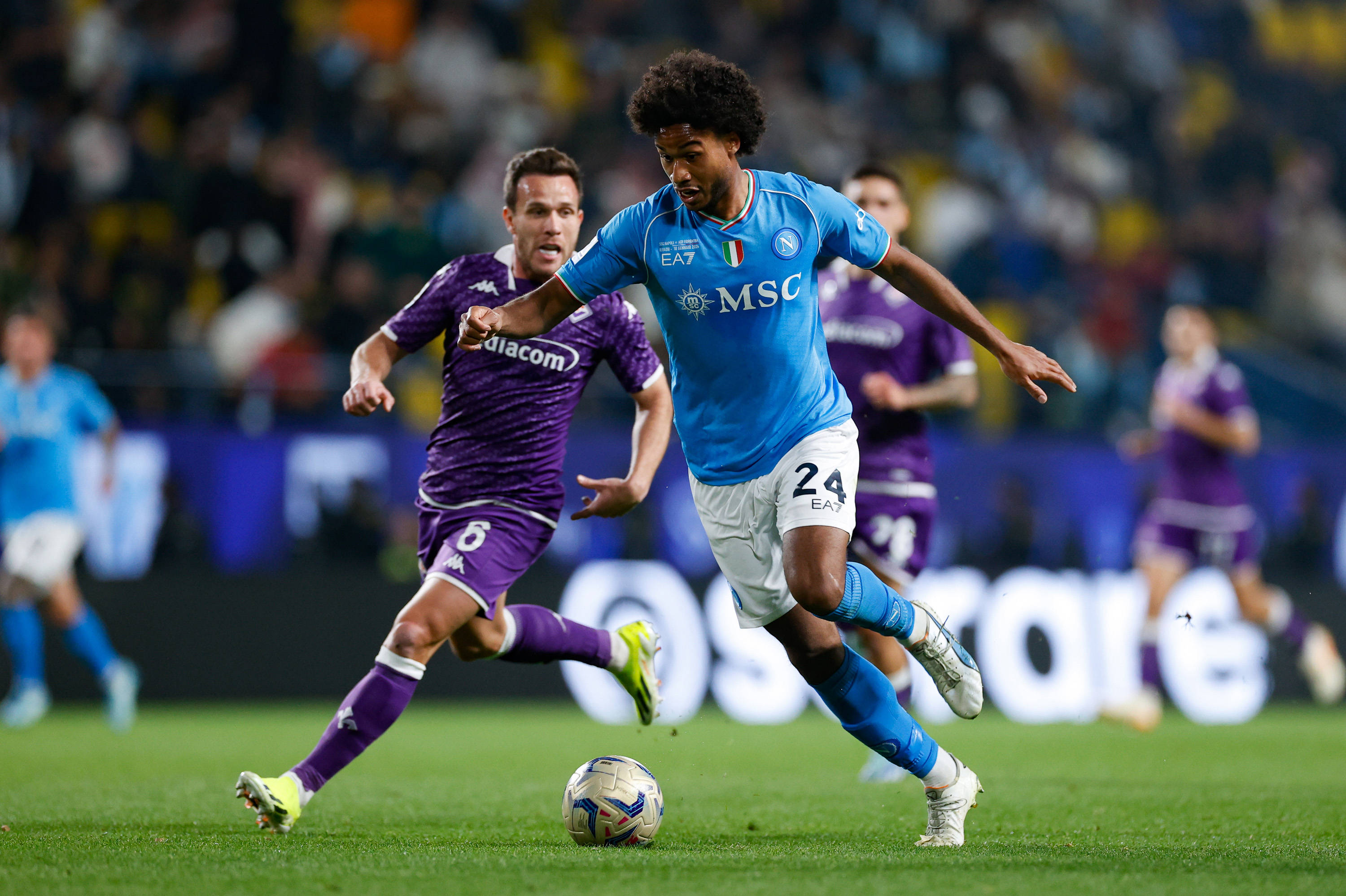 意大利足球豪门：佛罗伦萨击败对手成功