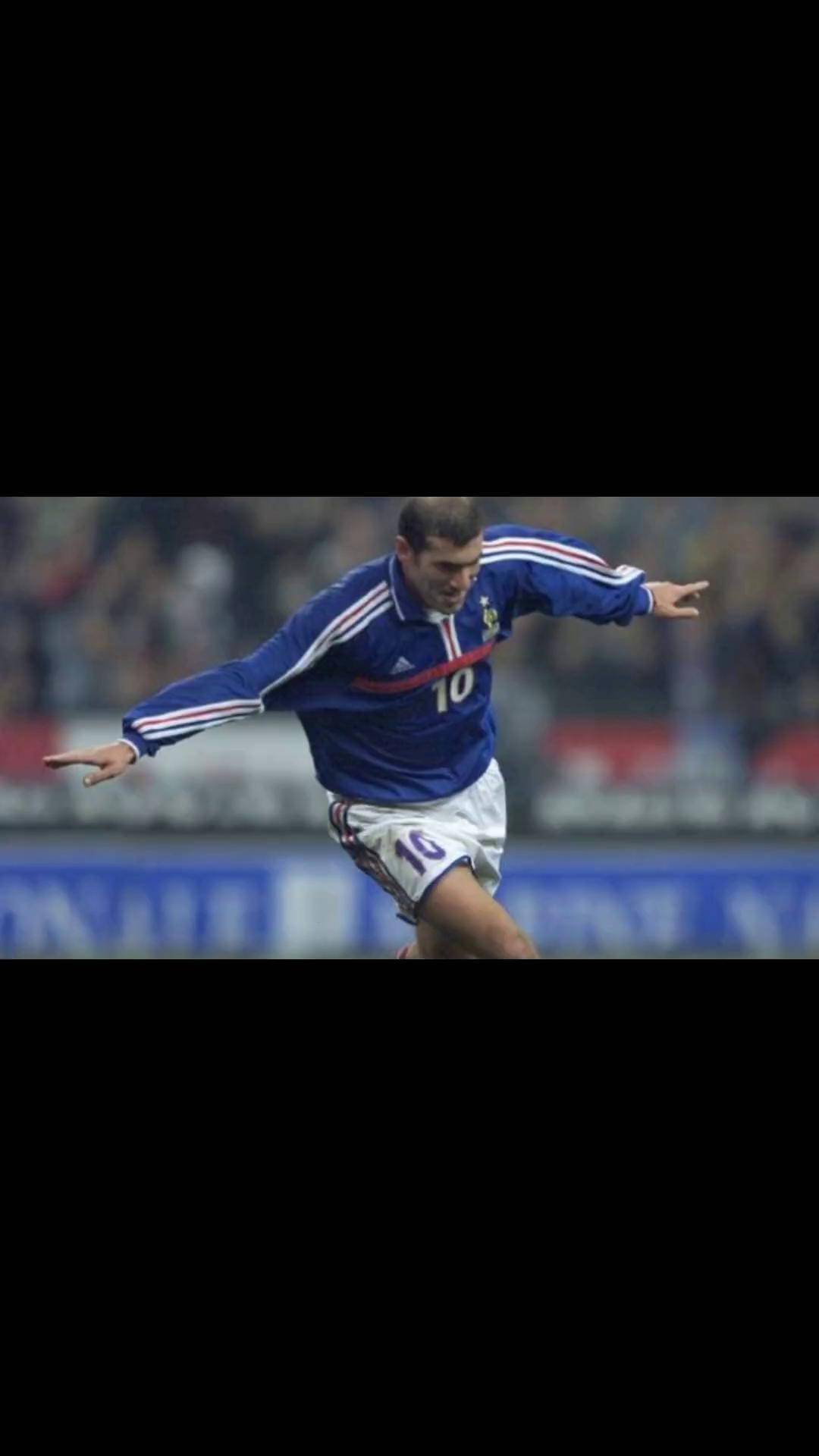 惊艳！法国队击败克罗地亚实现三连胜！