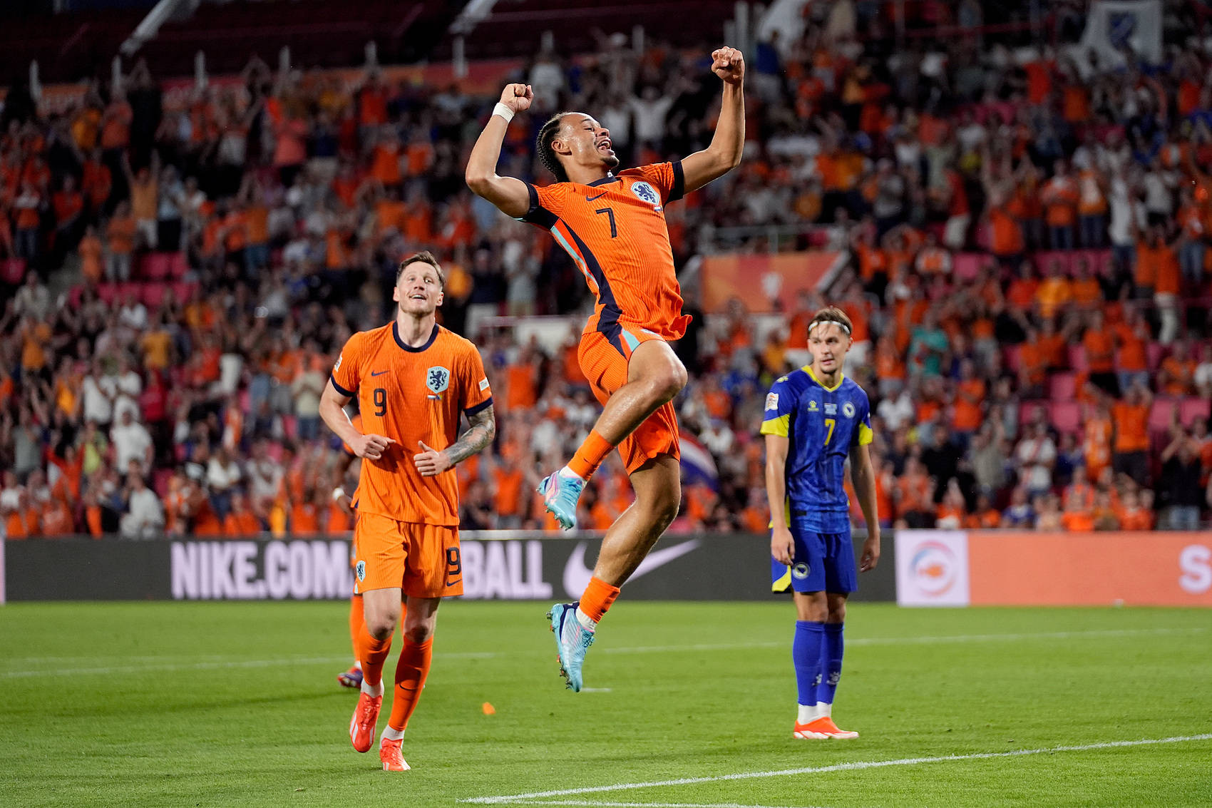 神奇瞬间：欧国联比赛点球大战