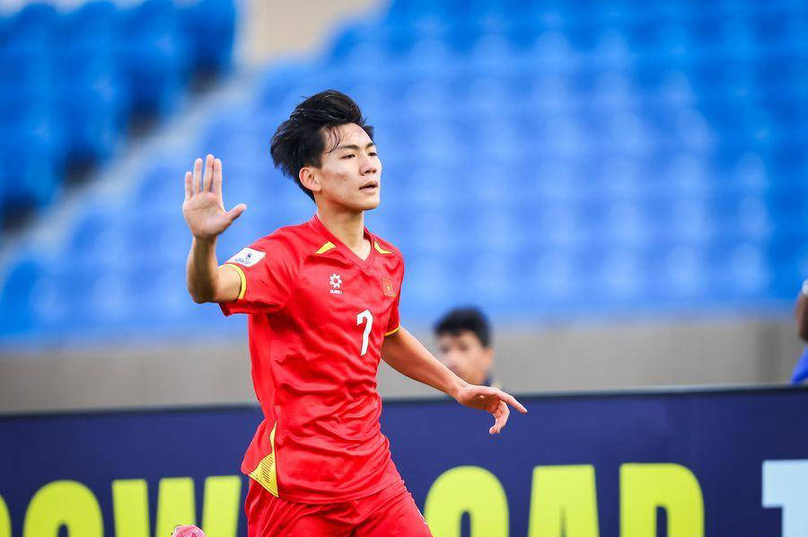 阿联酋球队成功晋级亚冠16强