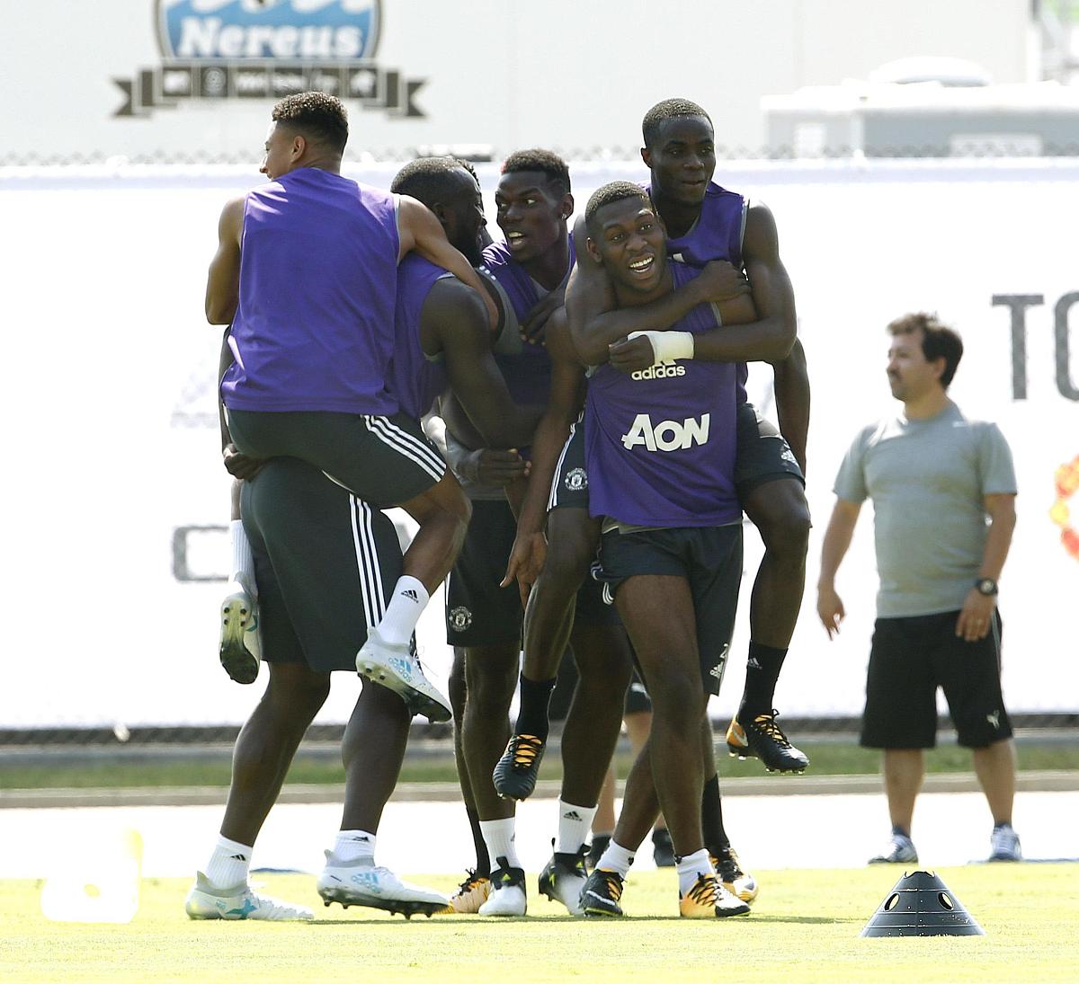 NBA球迷互动体验活动受到热烈关注