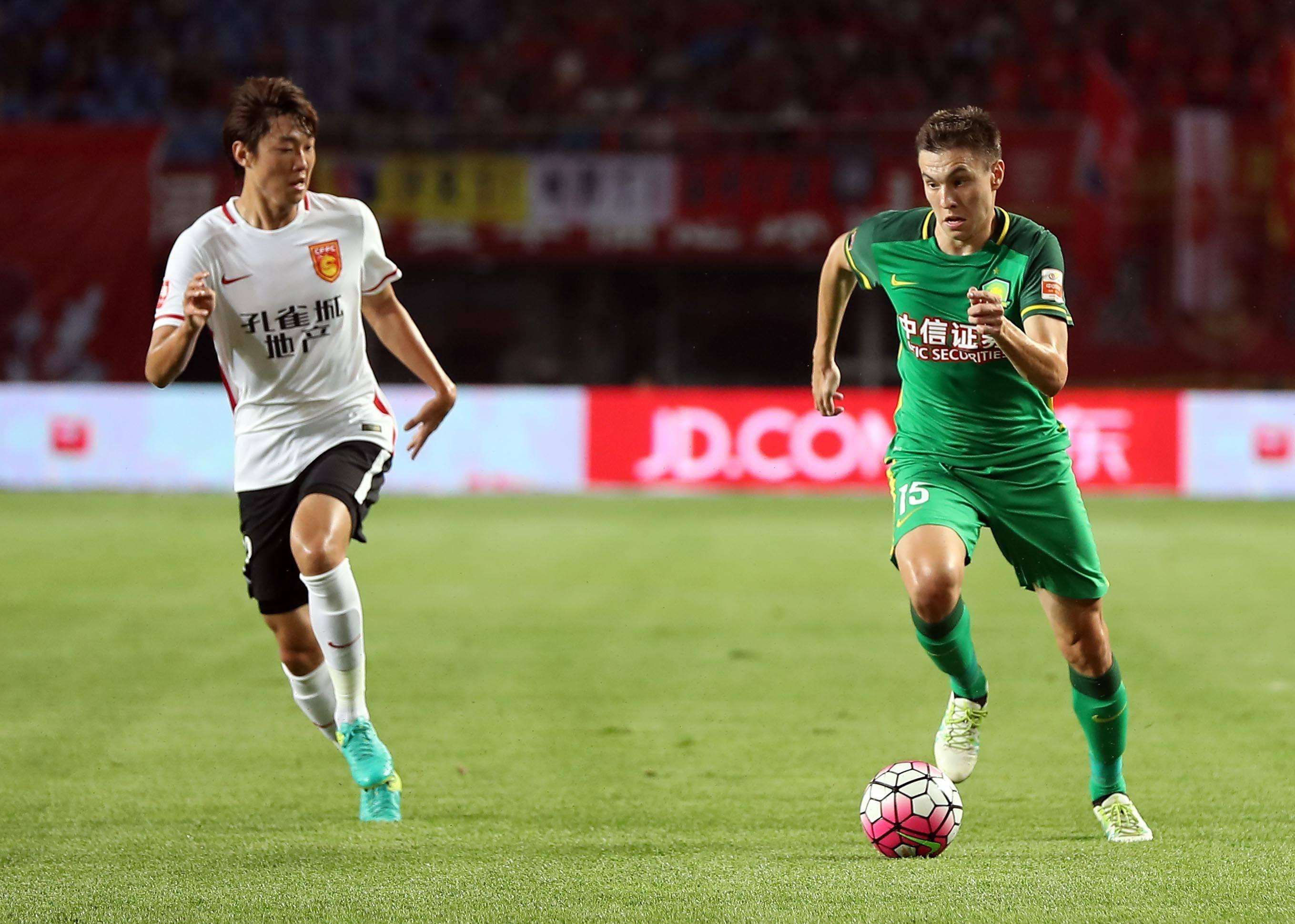 恒大主场战平华夏幸福，迎来四连胜