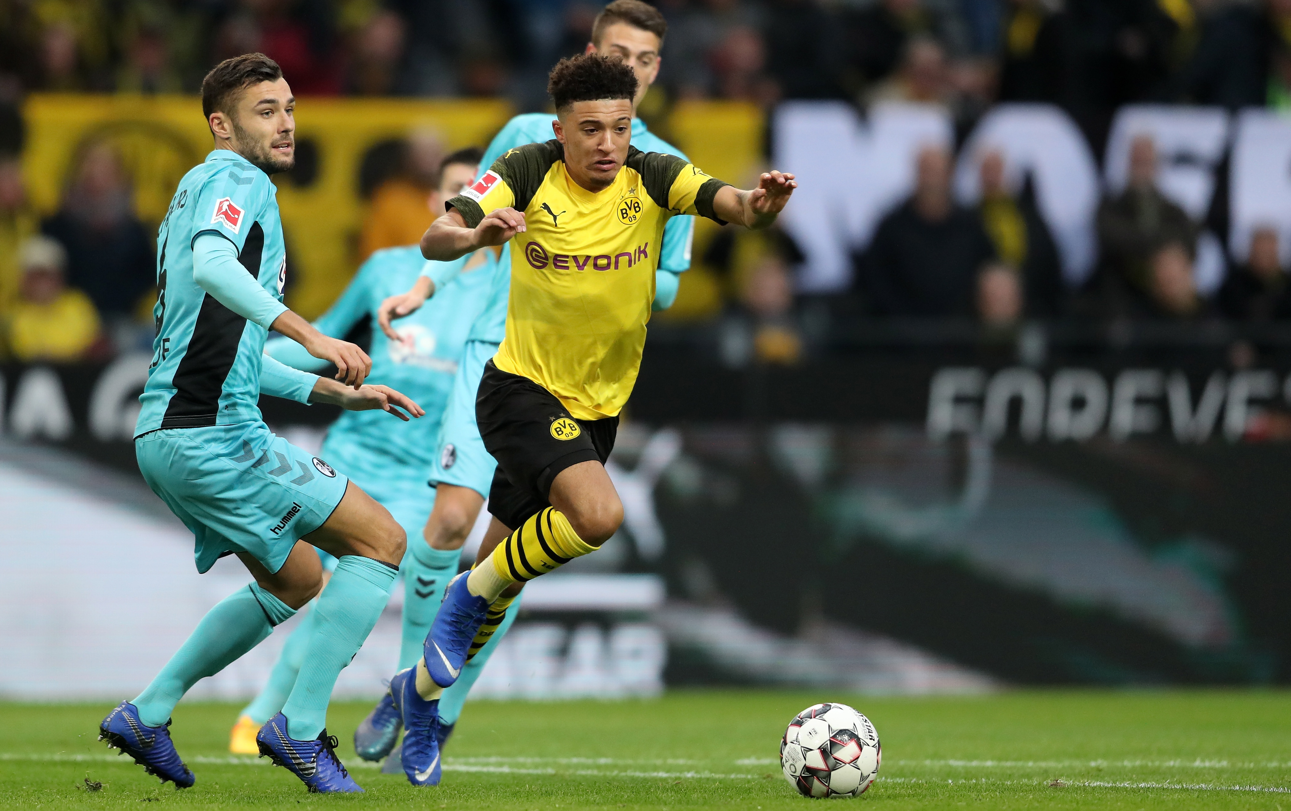 德信官网下载-弗赖堡主场不敌沃尔夫斯堡，遭遇连败