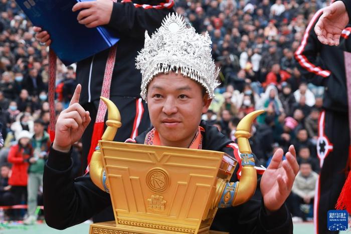 印度篮球联赛决出冠军，球队取得胜利