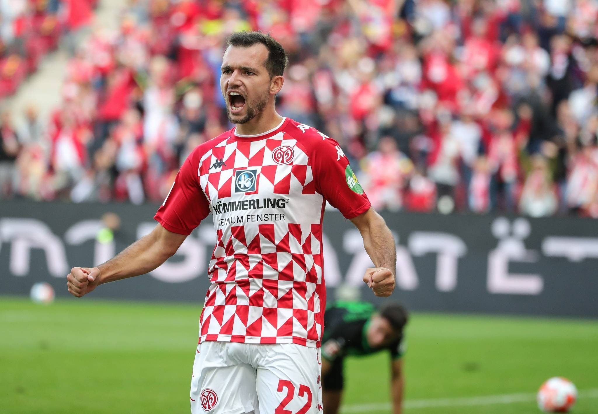 德信官网下载-美因茨在客场奋力抗衡，成功逼平云达不莱梅