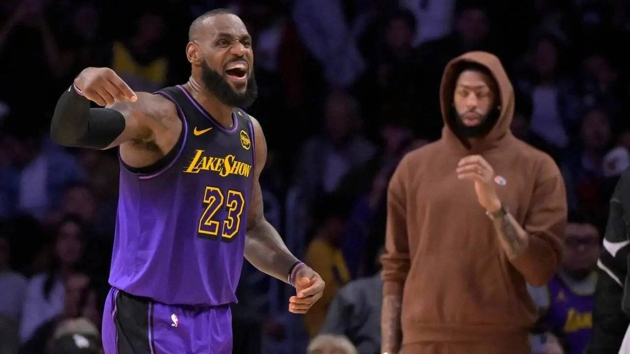 NBA开拓者幸福快乐战胜湖人，展现队友情谊