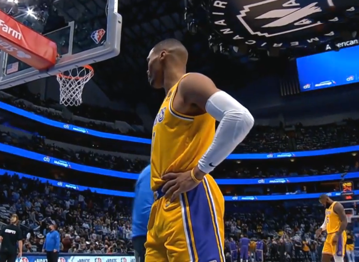 德信app-尼斯绝杀晋级，赛场上演惊险一战