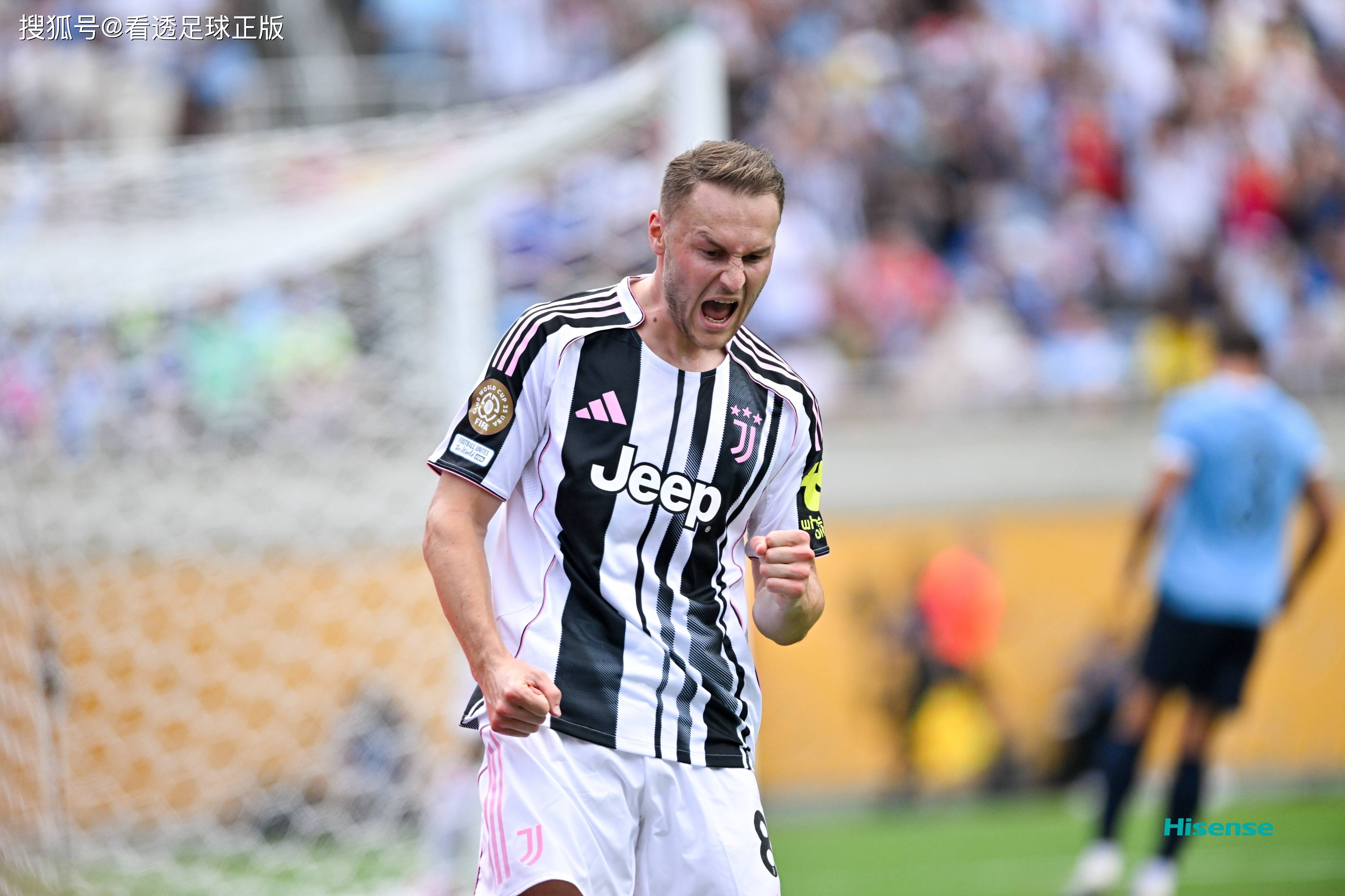 尤文主场大胜布鲁日，提前锁定小组头名