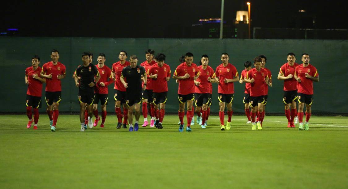 德信官网下载-国家队球员回归，球迷期待新赛季