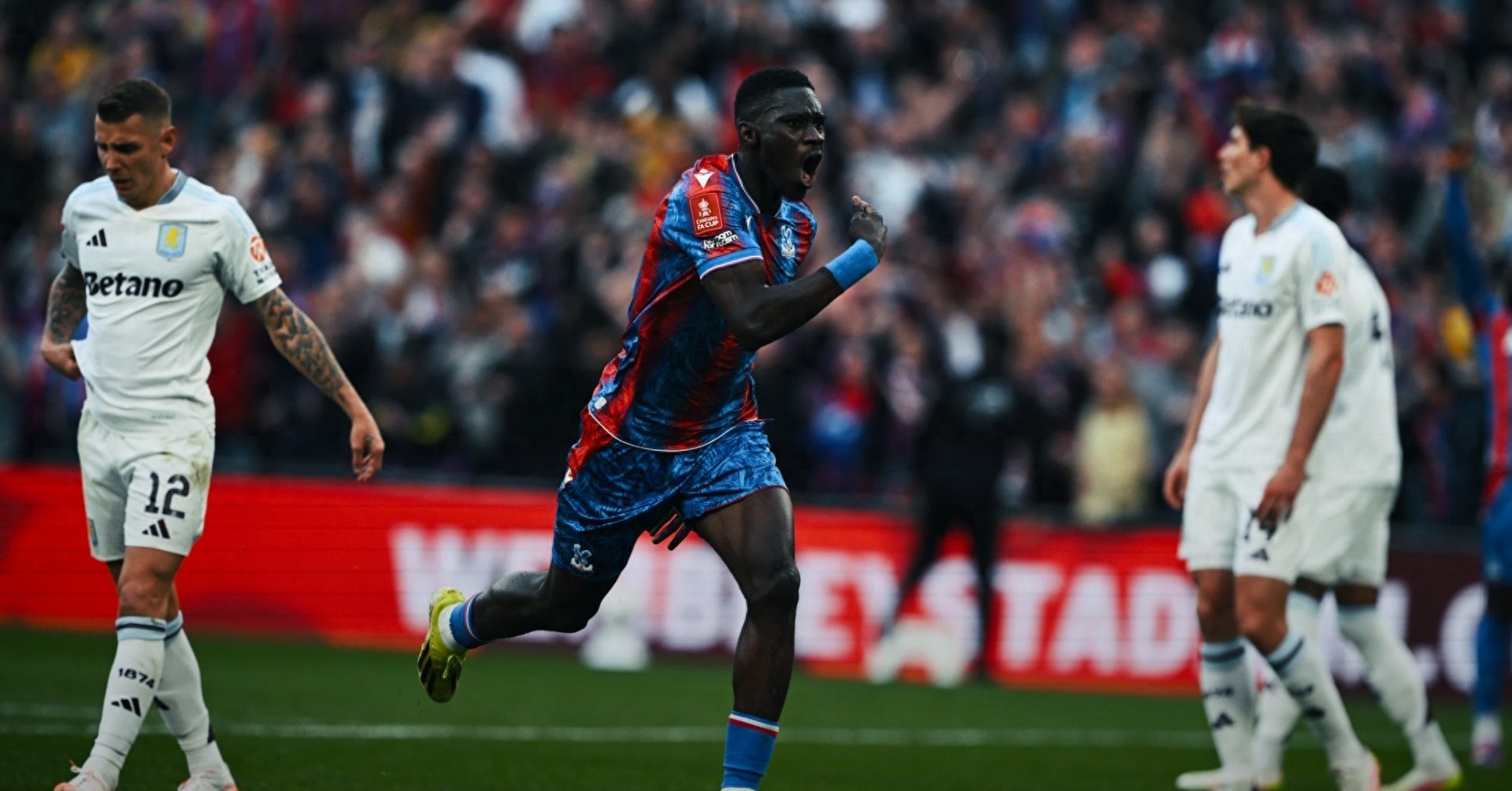 水晶宫击败切尔西，豪取意外胜利